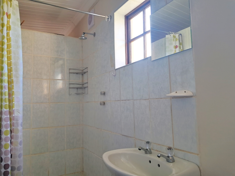 To Let 1 Bedroom Property for Rent in Humansdorp Eastern Cape